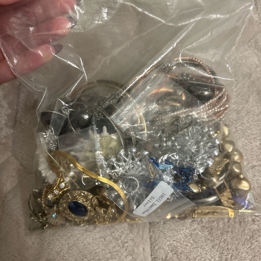 Mystery silver/gold jewelry